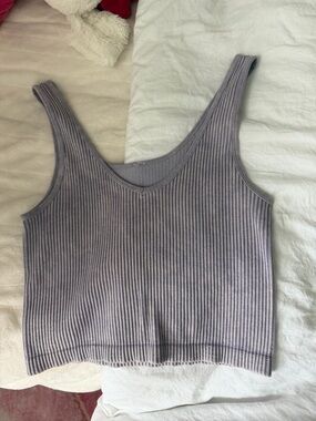 Colsie Lavender Ribbed V-Neck Tank
